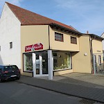 Aber es gibt auch Lichtblicke: Die Worfeller Blumestubb´ - man würde sich mehr solcher kleiner Läden im Ortskern wünschen!